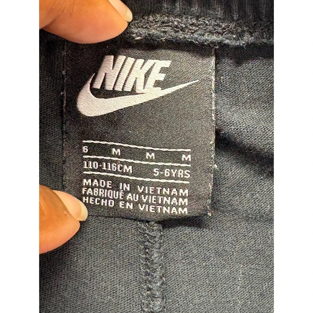 Nike Boys Black Cotton Jersey Shorts Mint Green Logo 5-6 Years H847-023